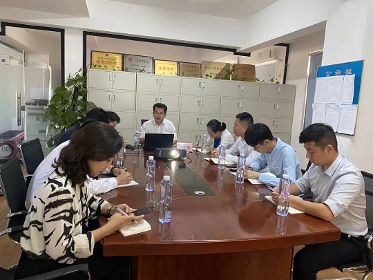 （2019-12-25）三亚市司法局副局长杨安豪莅临建亚所党支部 宣讲十九届四中全会精神